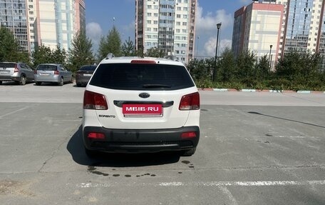 KIA Sorento II рестайлинг, 2010 год, 1 390 000 рублей, 3 фотография