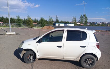 Toyota Vitz, 2001 год, 330 000 рублей, 4 фотография