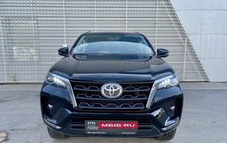 Toyota Fortuner II, 2021 год, 5 299 000 рублей, 2 фотография