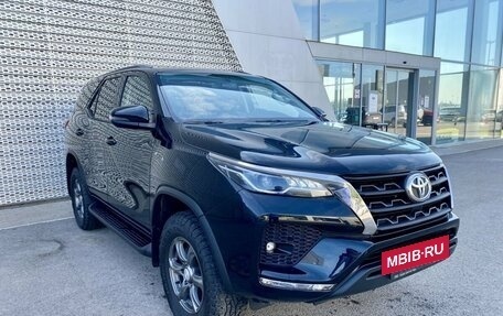 Toyota Fortuner II, 2021 год, 5 299 000 рублей, 3 фотография