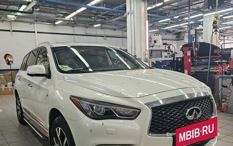 Infiniti QX60 I рестайлинг, 2018 год, 3 747 000 рублей, 3 фотография