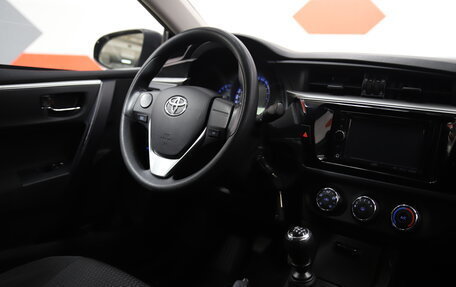 Toyota Corolla, 2013 год, 1 330 000 рублей, 12 фотография