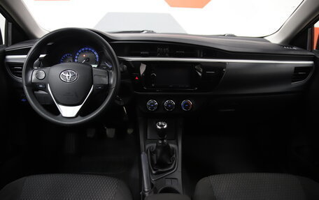 Toyota Corolla, 2013 год, 1 330 000 рублей, 13 фотография