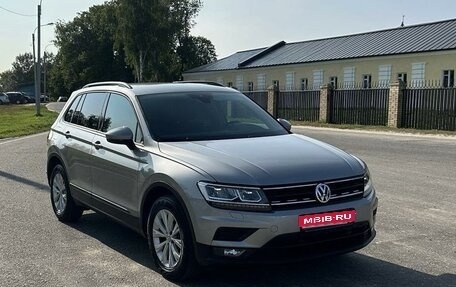 Volkswagen Tiguan II, 2020 год, 2 850 000 рублей, 1 фотография