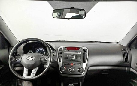 KIA cee'd I рестайлинг, 2011 год, 780 000 рублей, 14 фотография