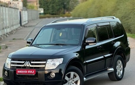 Mitsubishi Pajero IV, 2007 год, 1 750 000 рублей, 1 фотография