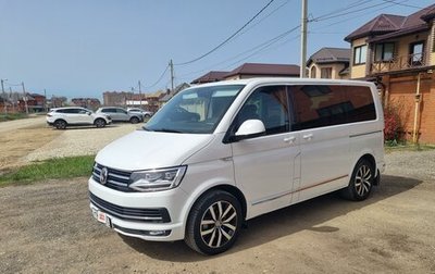 Volkswagen Multivan T6 рестайлинг, 2019 год, 5 900 000 рублей, 1 фотография