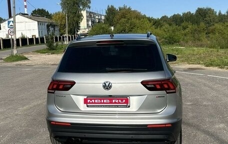 Volkswagen Tiguan II, 2020 год, 2 850 000 рублей, 4 фотография