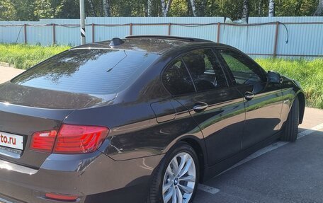 BMW 5 серия, 2015 год, 2 650 000 рублей, 2 фотография