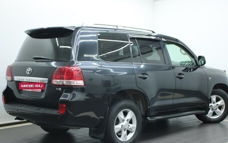 Toyota Land Cruiser 200, 2011 год, 3 296 000 рублей, 2 фотография