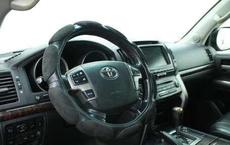 Toyota Land Cruiser 200, 2011 год, 3 296 000 рублей, 16 фотография