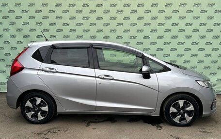 Honda Fit III, 2018 год, 1 245 000 рублей, 9 фотография