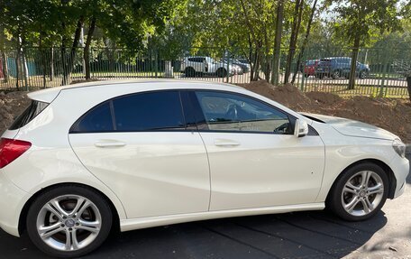 Mercedes-Benz A-Класс, 2015 год, 1 400 000 рублей, 3 фотография