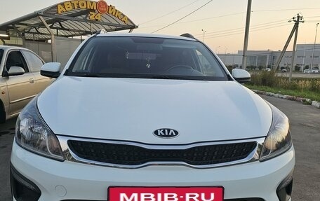 KIA Rio IV, 2019 год, 1 760 000 рублей, 3 фотография