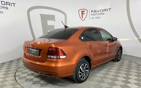 Volkswagen Polo VI (EU Market), 2018 год, 1 390 000 рублей, 6 фотография