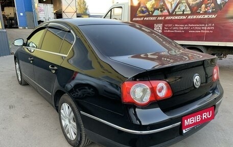 Volkswagen Passat B6, 2005 год, 610 000 рублей, 4 фотография