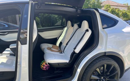 Tesla Model X I, 2018 год, 4 400 000 рублей, 13 фотография