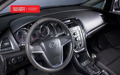 Opel Astra J, 2014 год, 860 000 рублей, 3 фотография