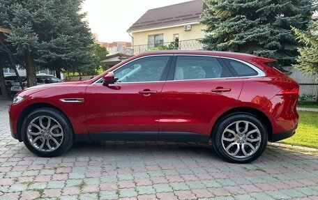 Jaguar F-Pace, 2016 год, 3 300 000 рублей, 21 фотография