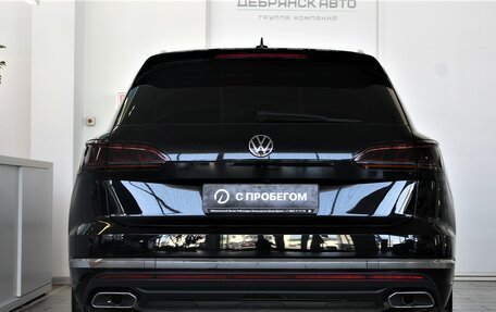 Volkswagen Touareg III, 2021 год, 7 290 000 рублей, 8 фотография