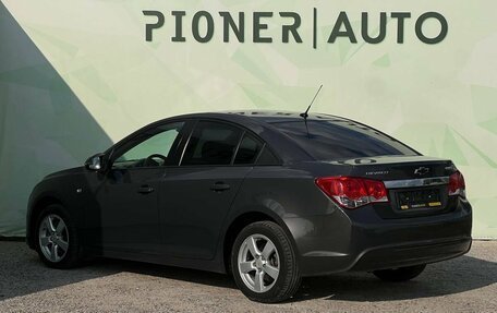 Chevrolet Cruze II, 2013 год, 1 100 000 рублей, 4 фотография