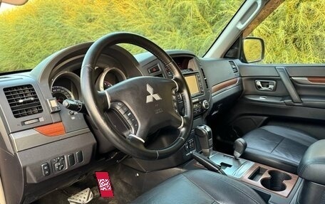 Mitsubishi Pajero IV, 2007 год, 1 750 000 рублей, 15 фотография