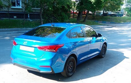 Hyundai Solaris II рестайлинг, 2019 год, 1 300 000 рублей, 4 фотография