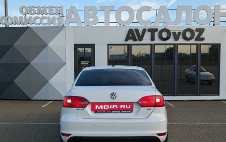 Volkswagen Jetta VI, 2011 год, 1 249 000 рублей, 6 фотография