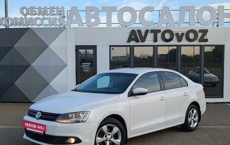 Volkswagen Jetta VI, 2011 год, 1 249 000 рублей, 3 фотография