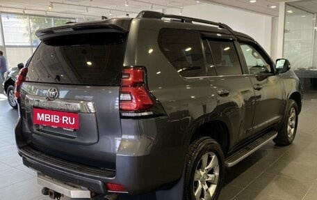 Toyota Land Cruiser Prado 150 рестайлинг 2, 2018 год, 6 069 000 рублей, 5 фотография