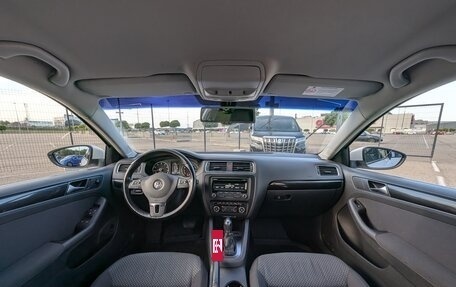 Volkswagen Jetta VI, 2011 год, 1 249 000 рублей, 27 фотография