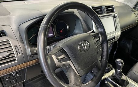 Toyota Land Cruiser Prado 150 рестайлинг 2, 2018 год, 6 069 000 рублей, 14 фотография