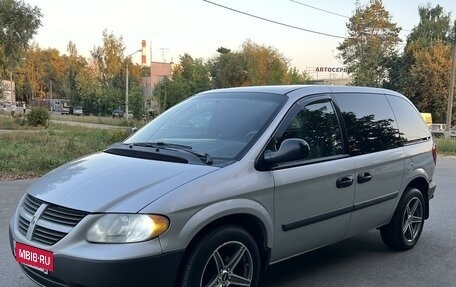 Dodge Caravan IV, 2004 год, 590 000 рублей, 12 фотография