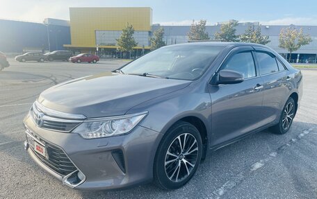 Toyota Camry, 2015 год, 2 250 000 рублей, 3 фотография