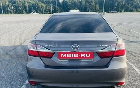 Toyota Camry, 2015 год, 2 250 000 рублей, 5 фотография