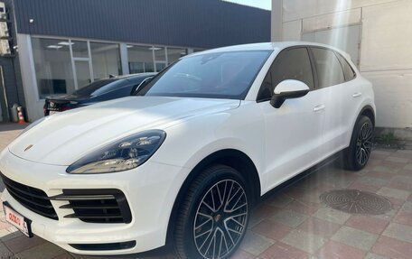 Porsche Cayenne III, 2020 год, 9 000 000 рублей, 2 фотография