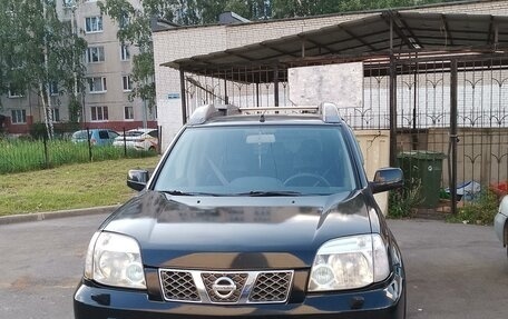 Nissan X-Trail, 2004 год, 610 000 рублей, 2 фотография