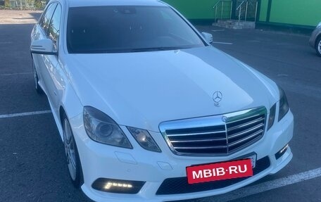 Mercedes-Benz E-Класс, 2010 год, 1 650 000 рублей, 2 фотография