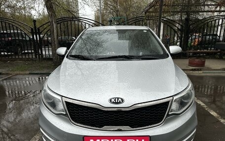 KIA Rio III рестайлинг, 2017 год, 1 350 000 рублей, 1 фотография