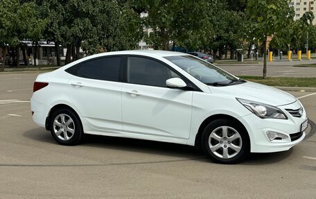 Hyundai Solaris II рестайлинг, 2016 год, 1 050 000 рублей, 7 фотография