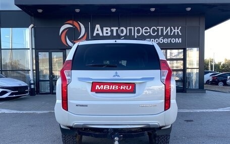 Mitsubishi Pajero Sport III рестайлинг, 2019 год, 3 499 000 рублей, 7 фотография