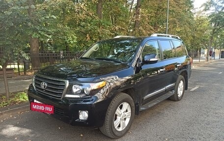 Toyota Land Cruiser 200, 2015 год, 5 150 000 рублей, 2 фотография