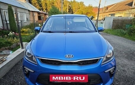 KIA Rio IV, 2018 год, 1 650 000 рублей, 2 фотография