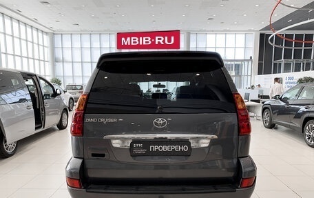 Toyota Land Cruiser Prado 120 рестайлинг, 2005 год, 2 250 000 рублей, 6 фотография