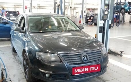 Volkswagen Passat B6, 2008 год, 490 000 рублей, 2 фотография