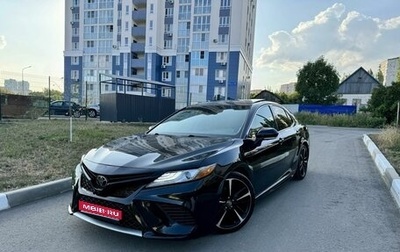 Toyota Camry, 2018 год, 3 299 999 рублей, 1 фотография