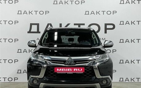 Mitsubishi Pajero Sport III рестайлинг, 2017 год, 2 675 000 рублей, 2 фотография