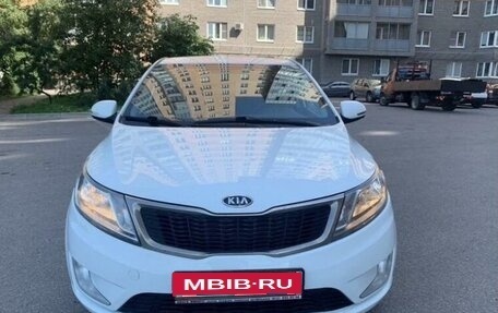 KIA Rio III рестайлинг, 2014 год, 890 000 рублей, 1 фотография