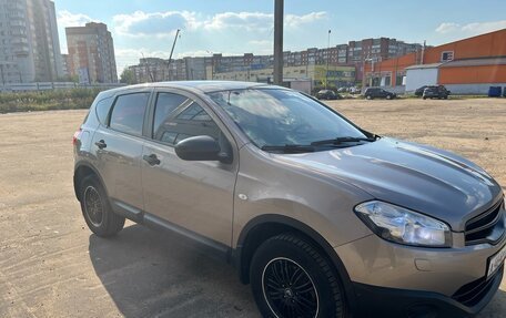 Nissan Qashqai, 2011 год, 1 550 000 рублей, 2 фотография