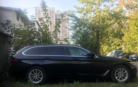 BMW 5 серия, 2022 год, 3 600 000 рублей, 3 фотография